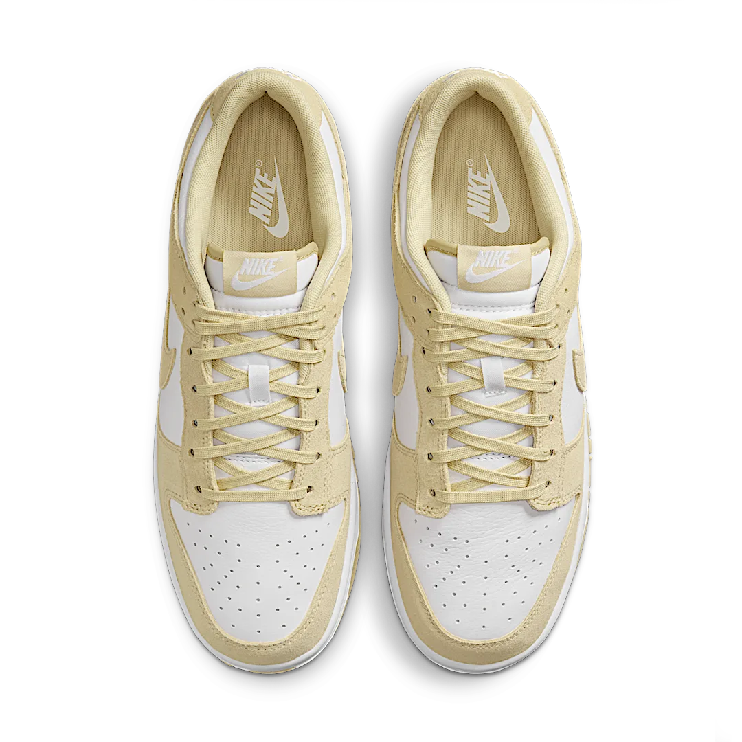 Overkicks - Nike Dunk Low SE Team Gold Suede (FQ8249-102) - par completo