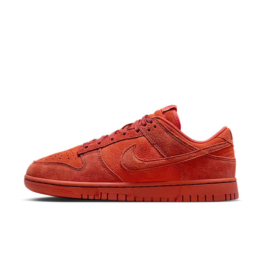 Overkicks - Nike Dunk Low SE Valley Of Fire (HV5756-633) - vista lateral