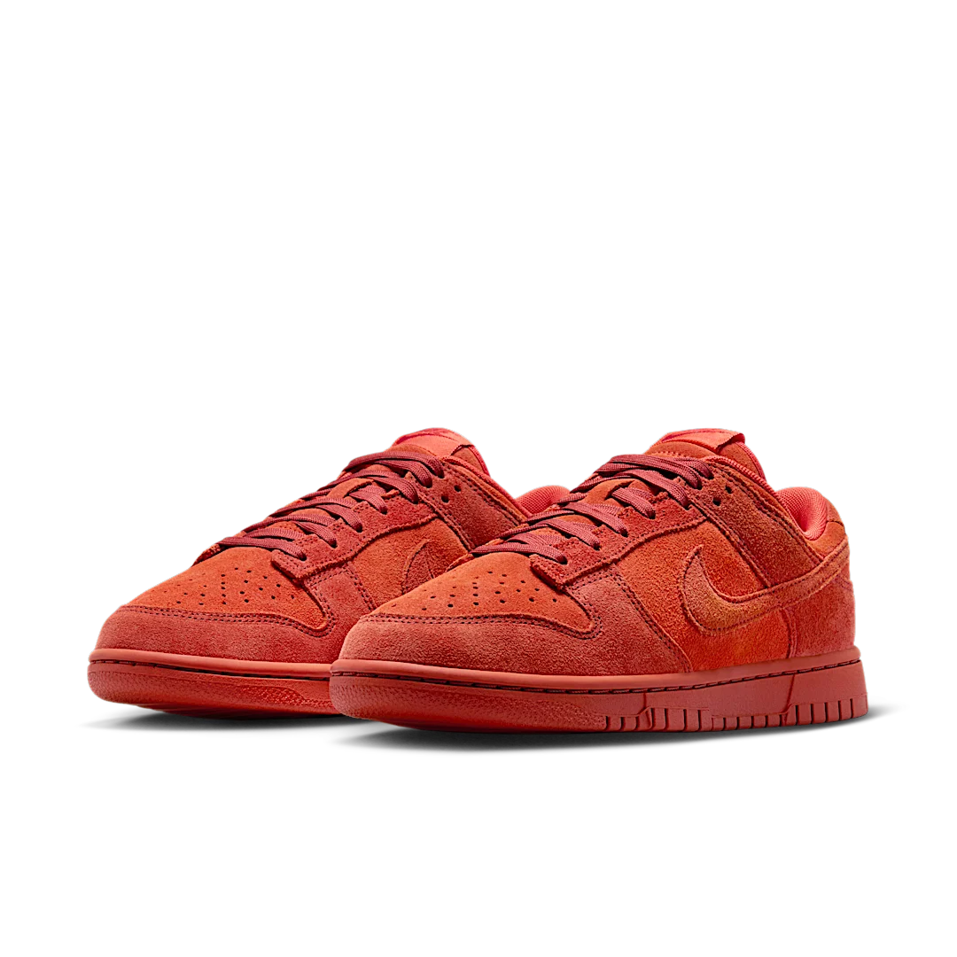 Overkicks - Nike Dunk Low SE Valley Of Fire (HV5756-633) - vista trasera