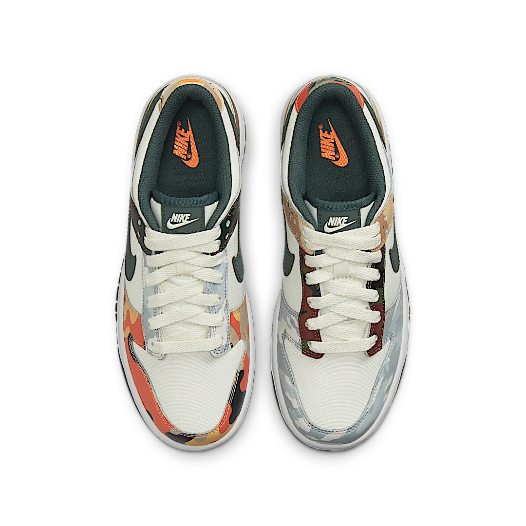 Overkicks - Nike Dunk Low Sail Multi-Camo (DB1909-100) - par completo