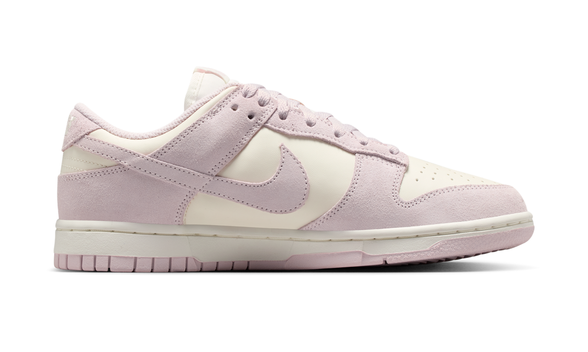 Overkicks - Nike Dunk Low Sail Pearl Pink (IO4244-100) - detalle suela