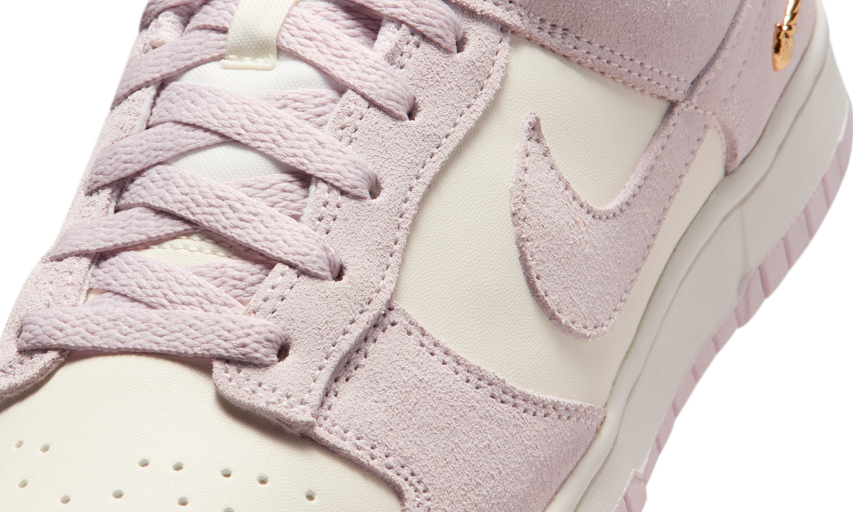 Overkicks - Nike Dunk Low Sail Pearl Pink (IO4244-100) - detalle lateral interior