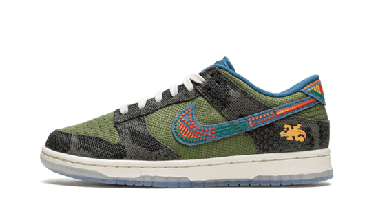 Overkicks - Nike Dunk Low Siempre Familia (DO2160-335) - vista lateral