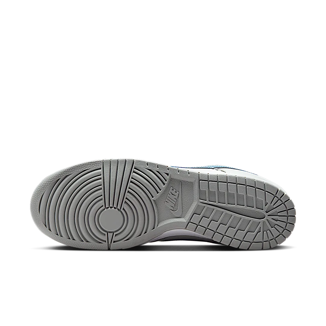Overkicks - Nike Dunk Low Silver Surfer (2024) (HF0391-001) - detalle suela