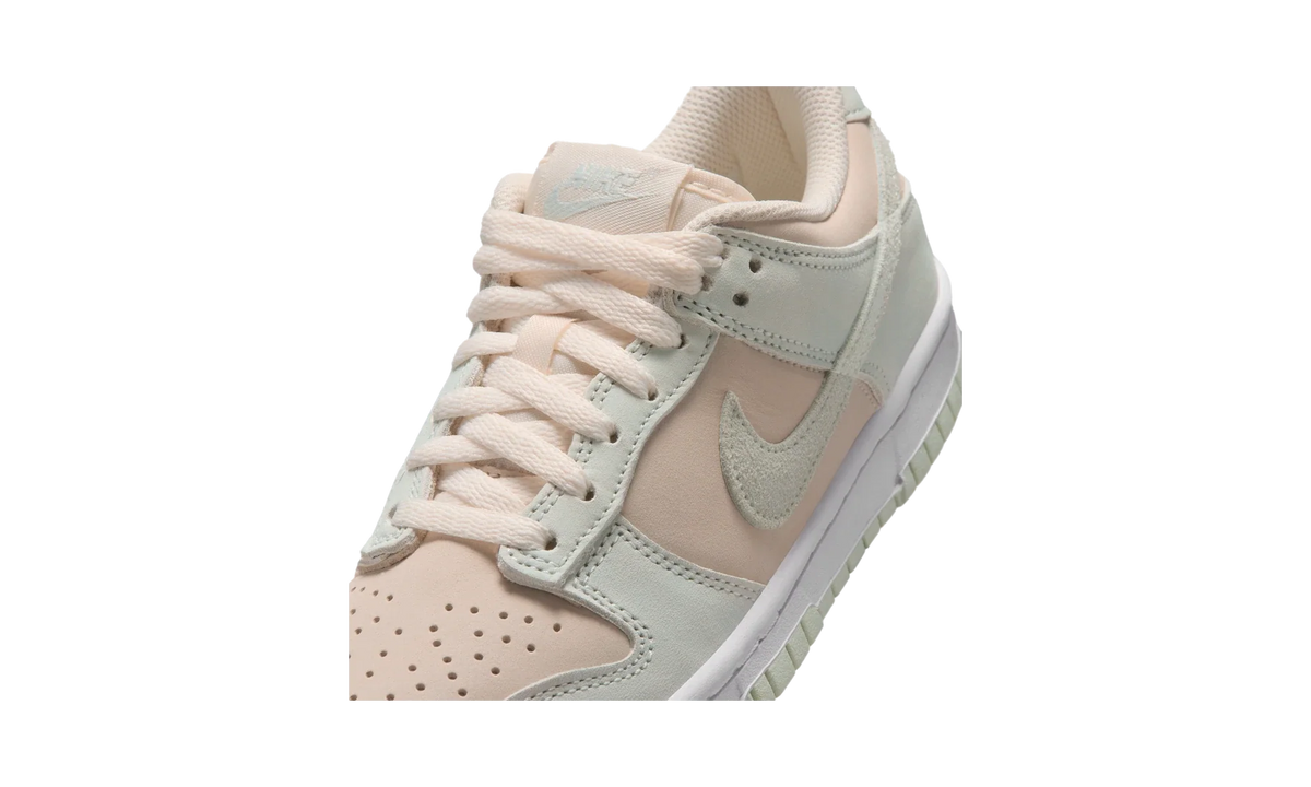 Overkicks - Nike Dunk Low Suede Chalk Barely Green (GS) (IH4574-100) - imagen 7