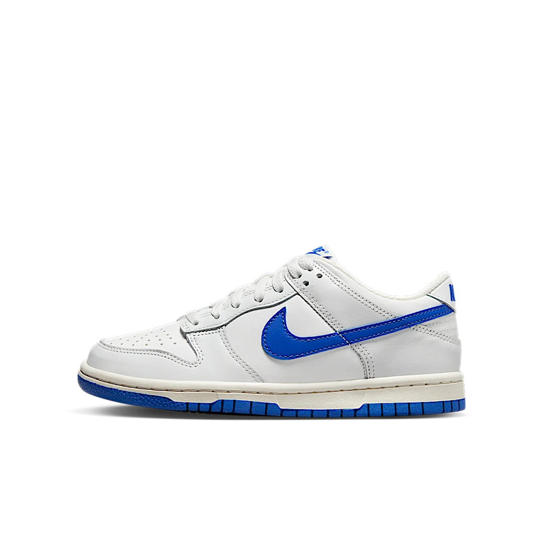 Overkicks - Nike Dunk Low Summit White Hyper Royal (DH9765-105) - vista lateral