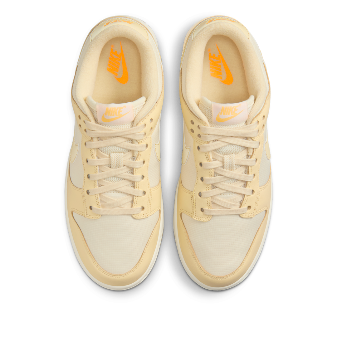 Overkicks - Nike Dunk Low Team Gold (FZ2552-100) - par completo