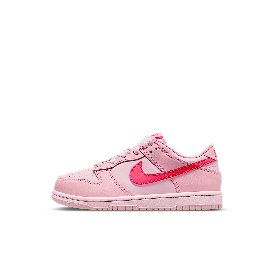Overkicks - Nike Dunk Low Triple Pink (PS) (DH9756-600) - vista lateral