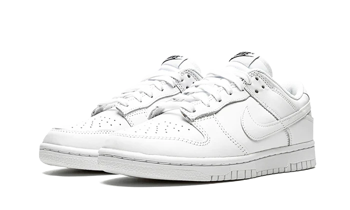 Overkicks - Nike Dunk Low Triple White (2021) (DD1503-109) - vista trasera