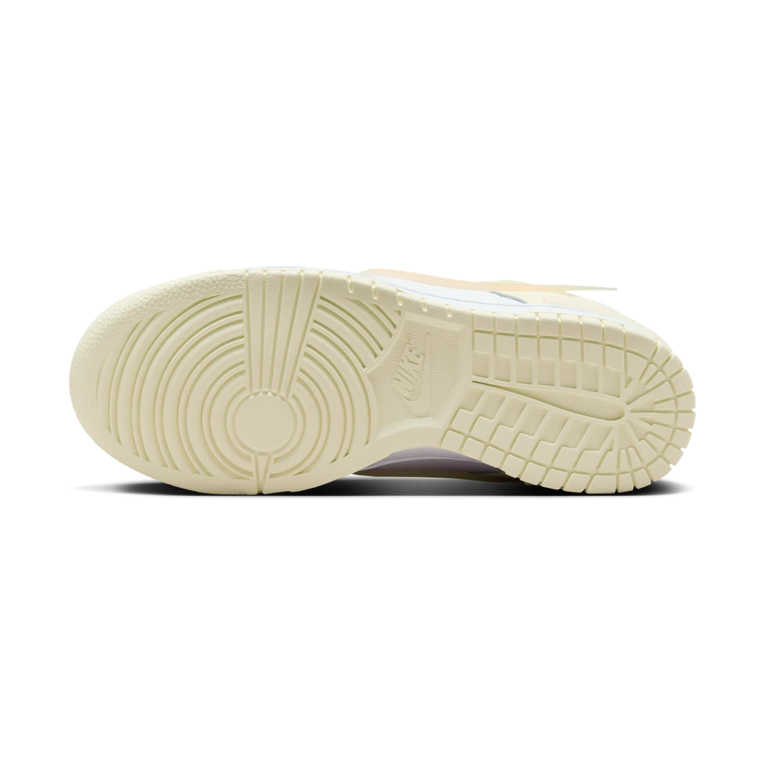 Overkicks - Nike Dunk Low Twist Coconut Milk Guava Ice (DZ2794-104) - detalle suela