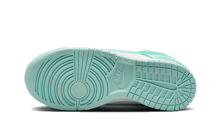 Overkicks - Nike Dunk Low Twist Jade Ice (DZ2794-101) - par completo