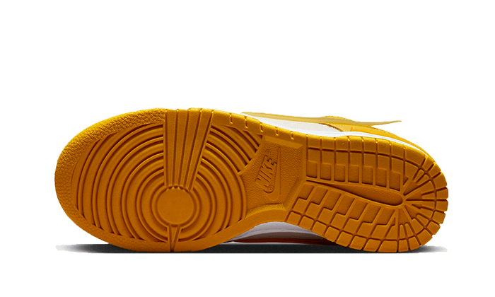 Overkicks - Nike Dunk Low Twist Vivid Sulfur (DZ2794-100) - par completo