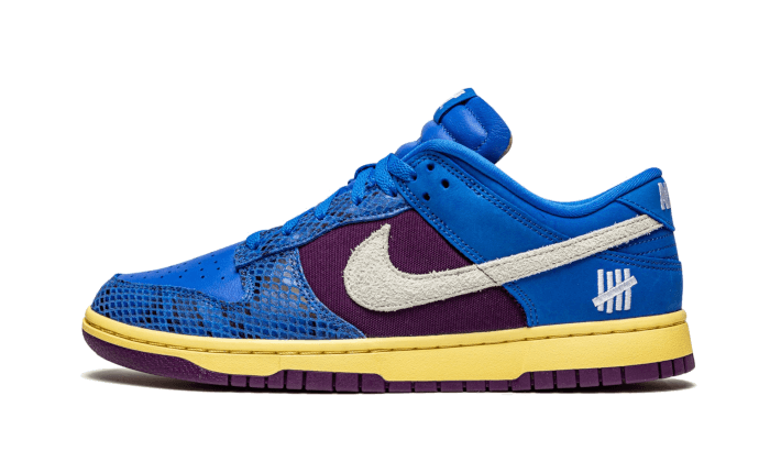 Overkicks - Nike Dunk Low Undefeated 5 On It Dunk vs. AF1 (DH6508-400) - vista lateral