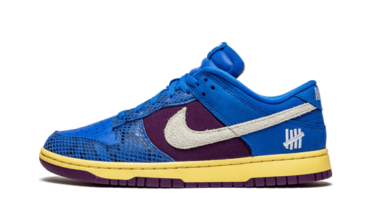 Overkicks - Nike Dunk Low Undefeated 5 On It Dunk vs. AF1 (DH6508-400) - vista lateral