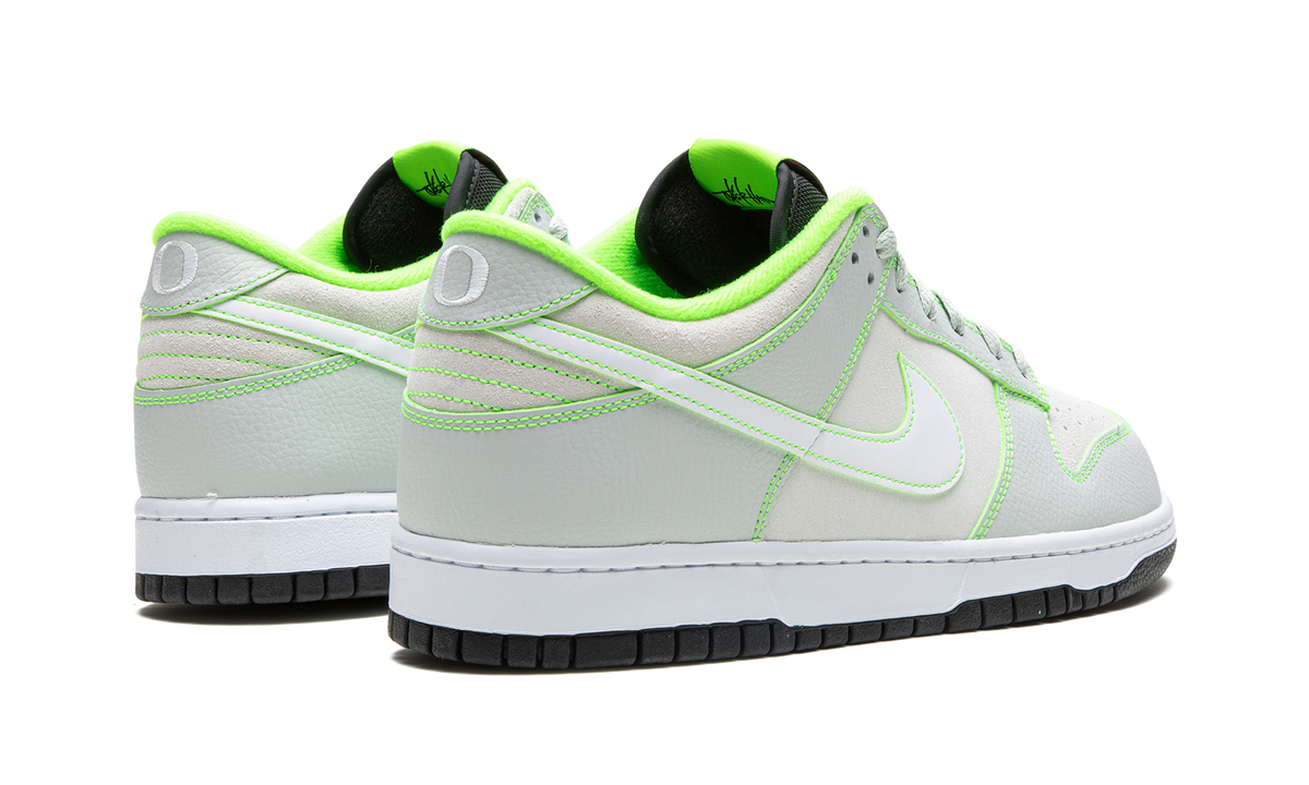 Overkicks - Nike Dunk Low University of Oregon PE (2023) (FQ7260-001) - par completo