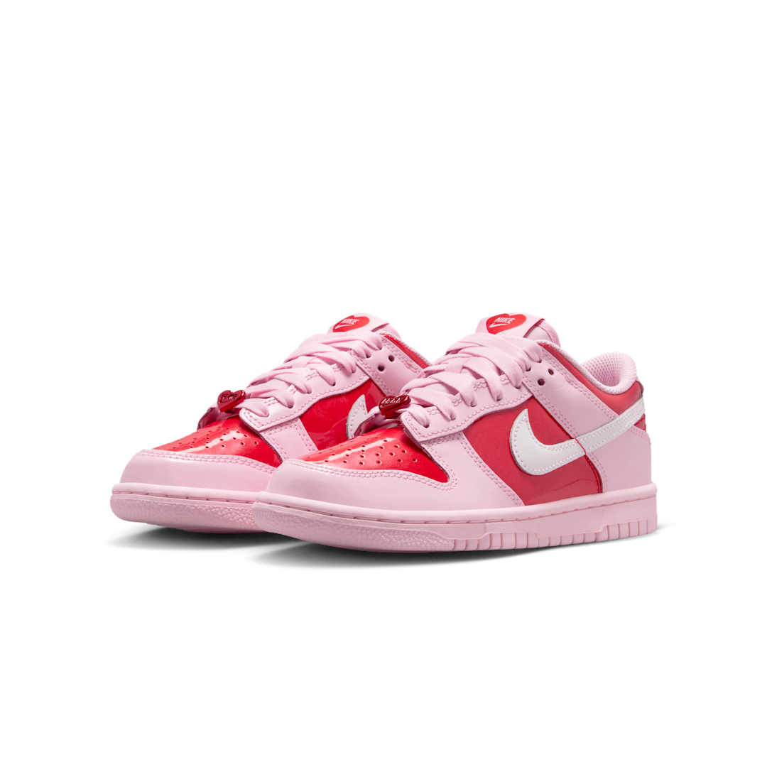 Overkicks - Nike Dunk Low Valentines Day (2026) (IQ0218-663) - vista trasera
