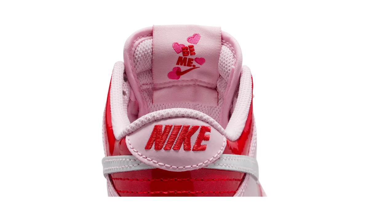 Overkicks - Nike Dunk Low Valentine's Day (2026) (PS) (IQ0220-663) - imagen 9