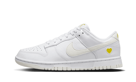 Overkicks - Nike Dunk Low Valentines Day Yellow Heart (FD0803-100) - vista lateral