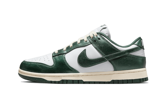 Overkicks - Nike Dunk Low Vintage Green (DQ8580-100) - vista lateral