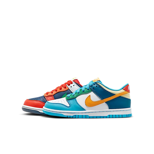 Overkicks - Nike Dunk Low What The (GS) (FQ8348-902) - vista lateral