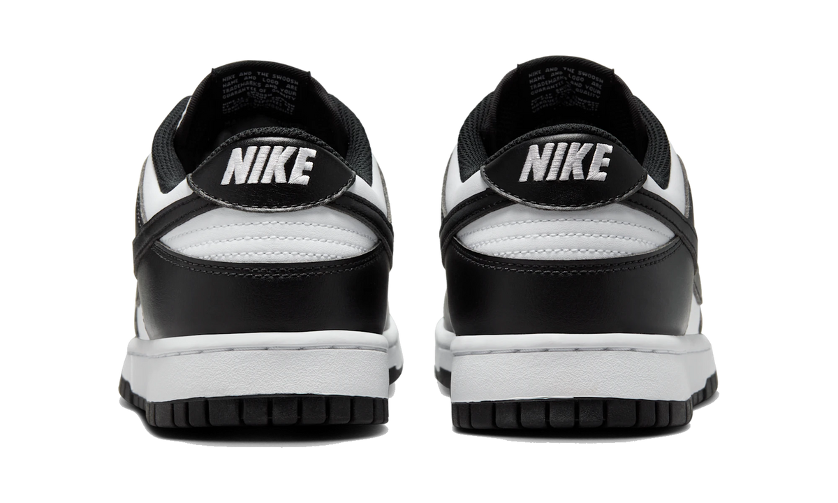 Overkicks - Nike Dunk Low White Black Panda (2025) (HF5441-100) - detalle talón