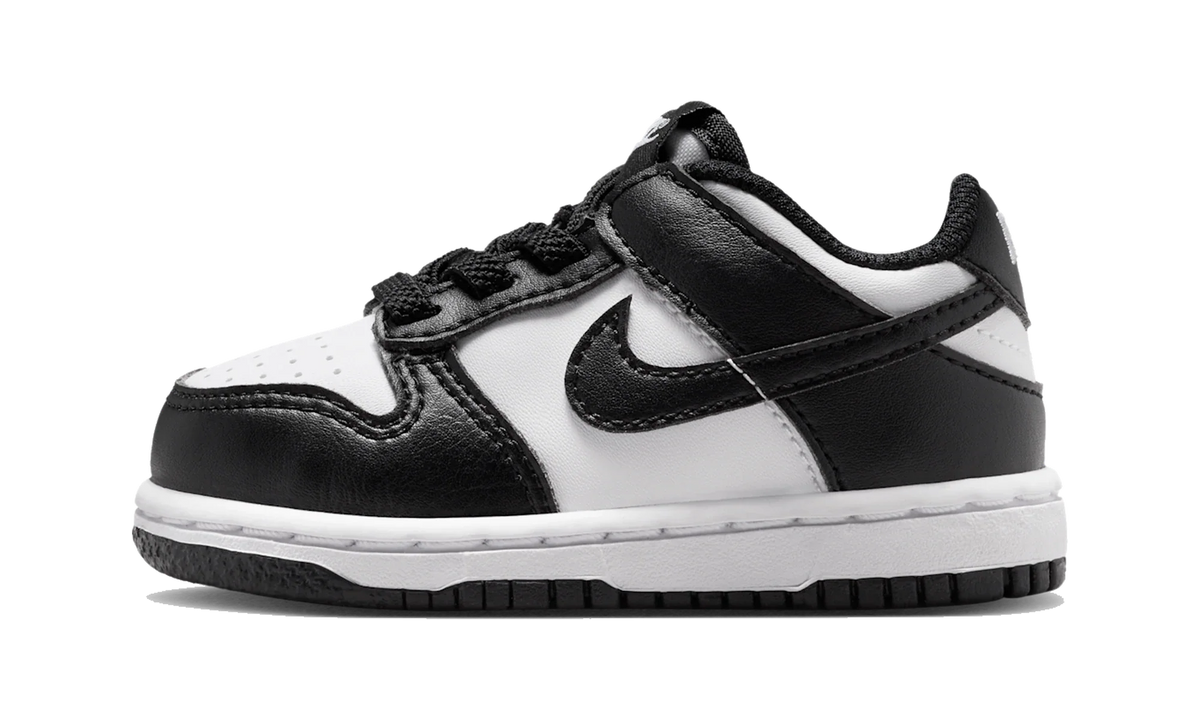 Overkicks - Nike Dunk Low White Black Panda (2026) (TD) (IU7767-100) - vista lateral