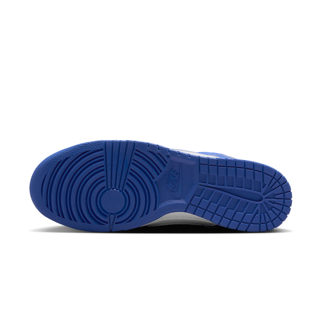 Overkicks - Nike Dunk Low White Hyper Royal (2025) (HF5441-112) - detalle suela