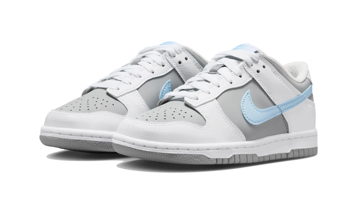 Overkicks - Nike Dunk Low White Light Smoke Grey Celestine Blue (IO2078-100) - vista trasera