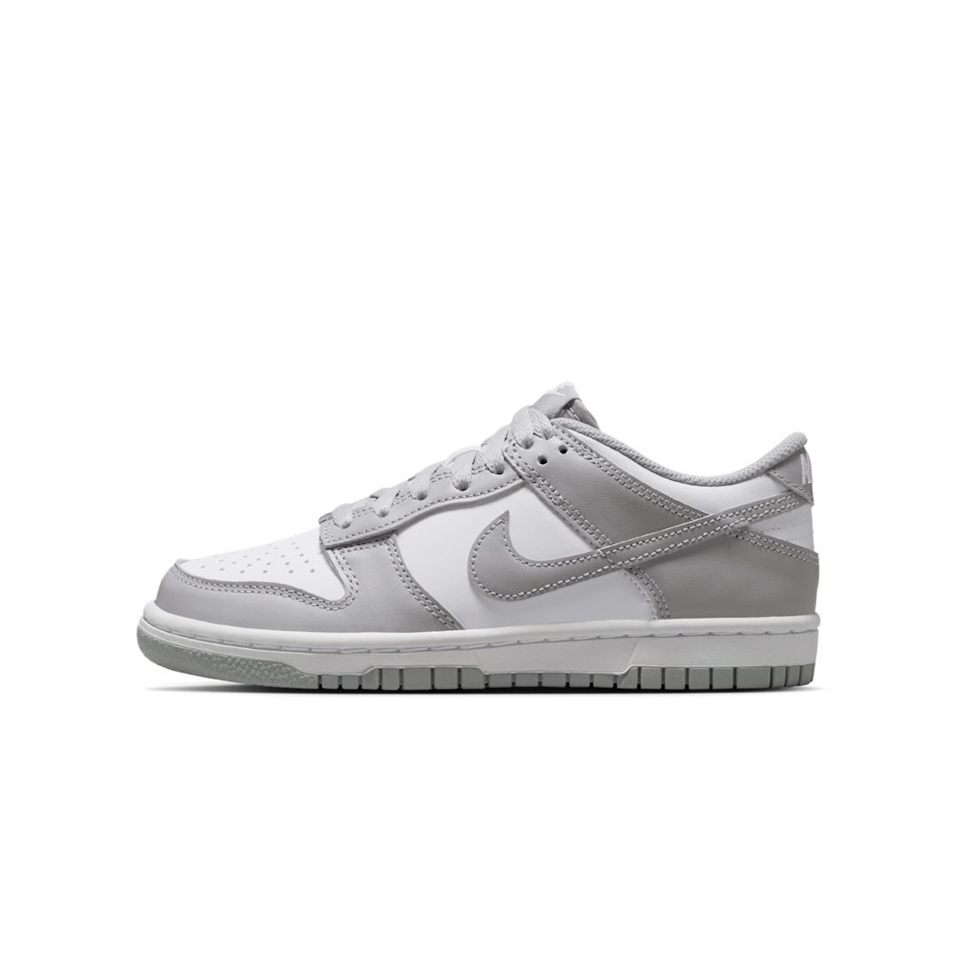 Overkicks - Nike Dunk Low White Light Smoke Grey (GS) (FB9109-123) - vista lateral
