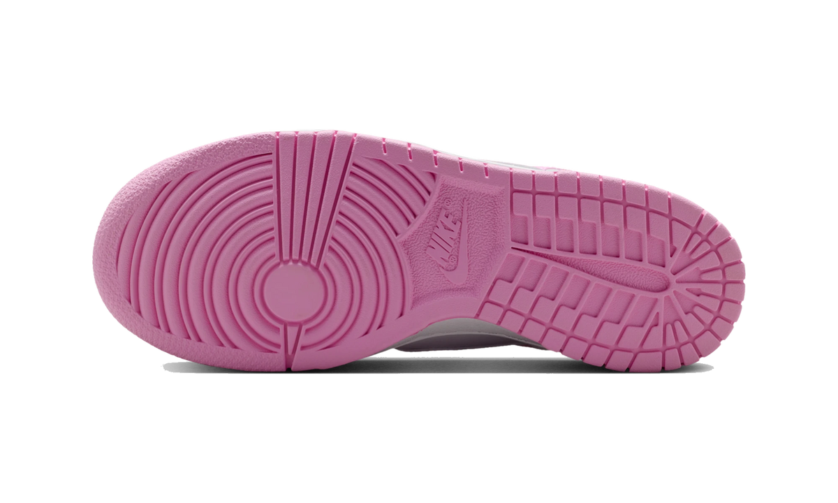 Overkicks - Nike Dunk Low White Pink Rise (IU7766-125) - par completo