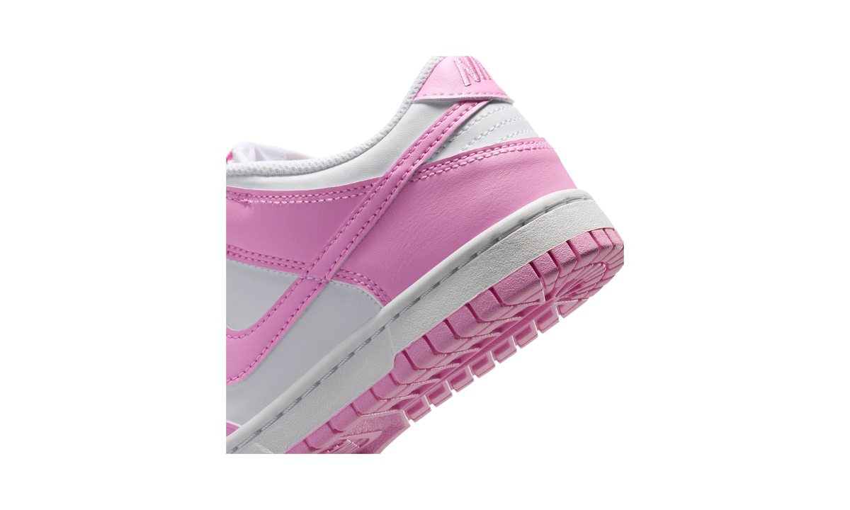 Overkicks - Nike Dunk Low White Pink Rise (IU7766-125) - detalle