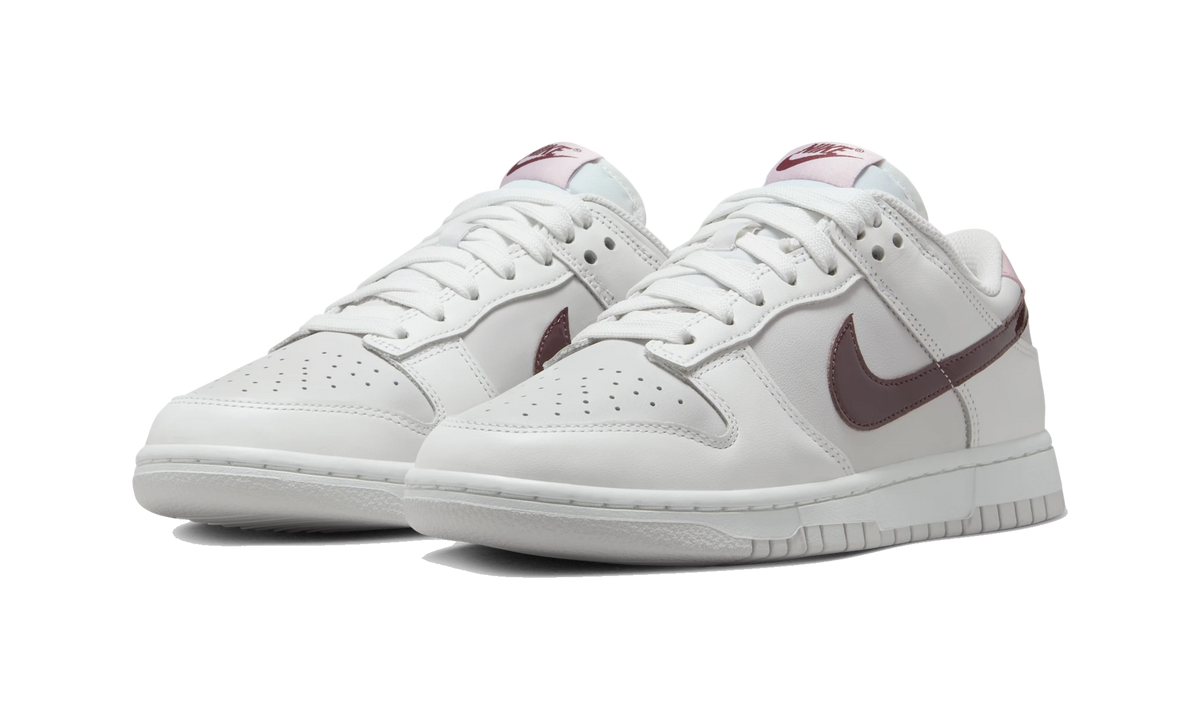 Overkicks - Nike Dunk Low White Plum Chalk (IM6025-121) - vista trasera