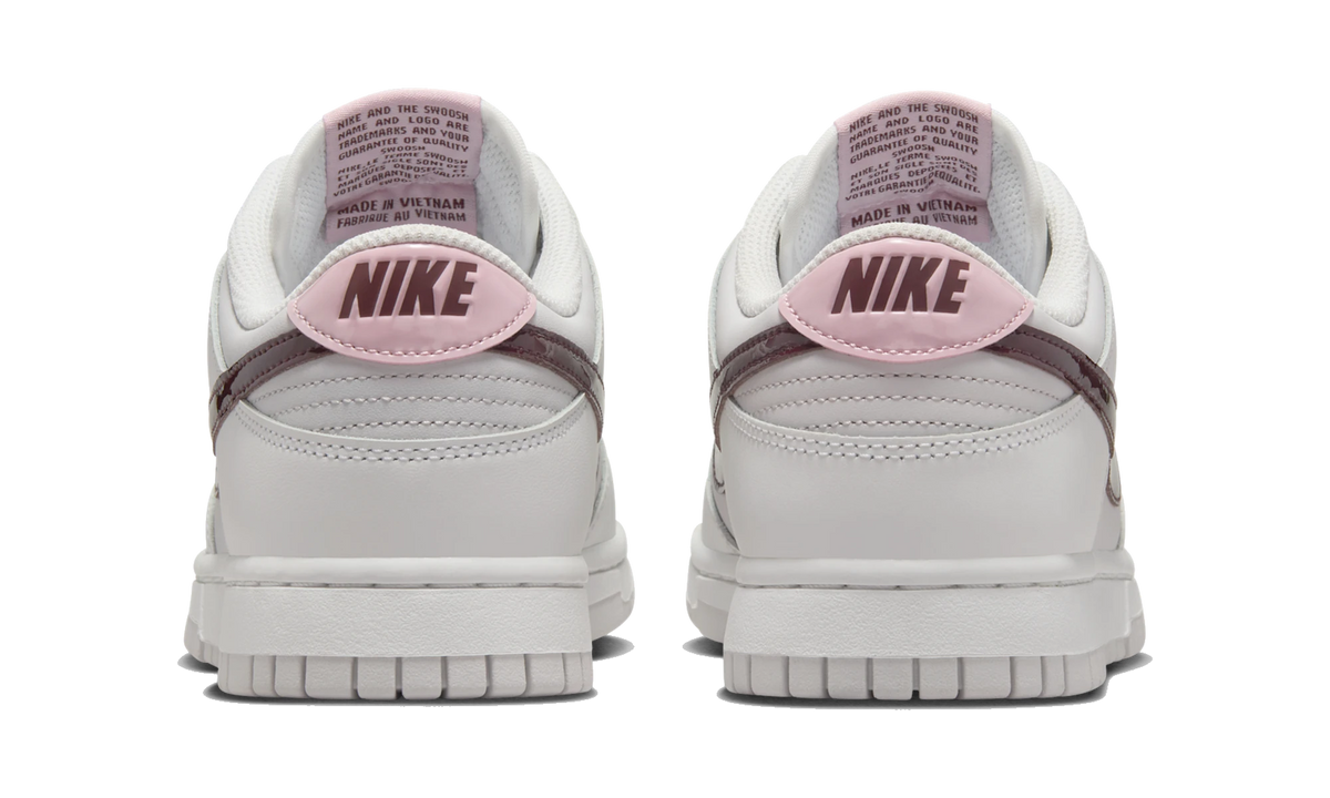 Overkicks - Nike Dunk Low White Plum Chalk (IM6025-121) - detalle talón