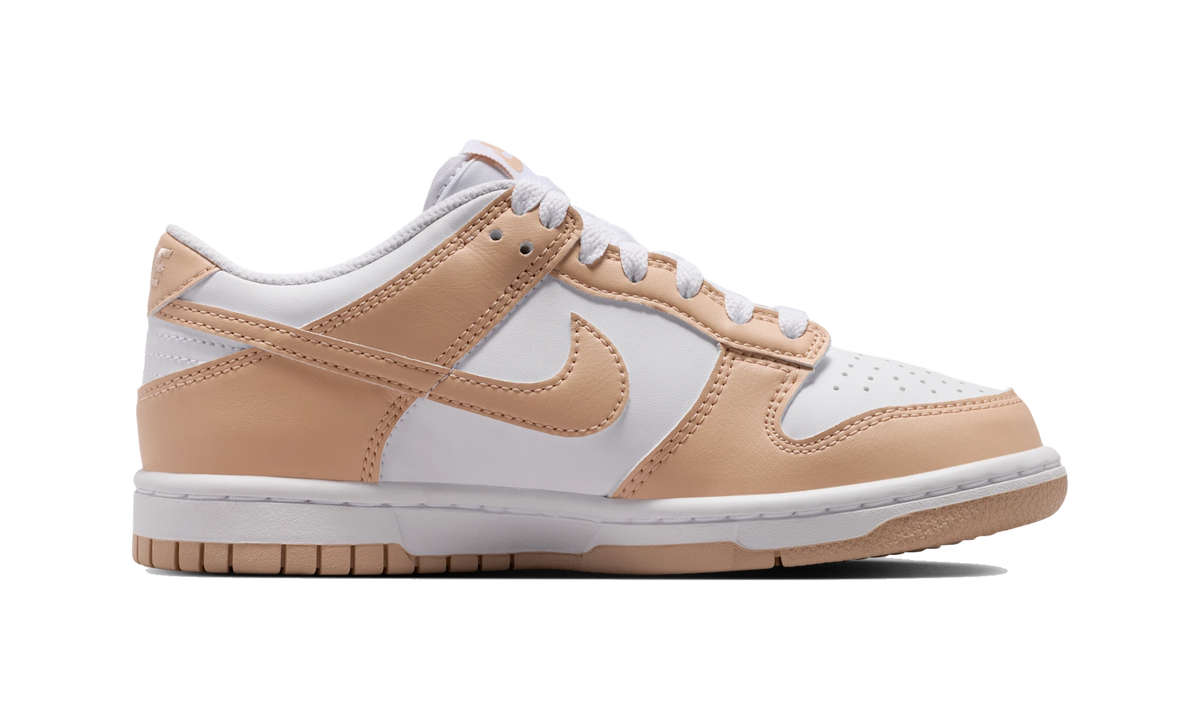 Overkicks - Nike Dunk Low White Shimmer (IU7766-134) - detalle suela