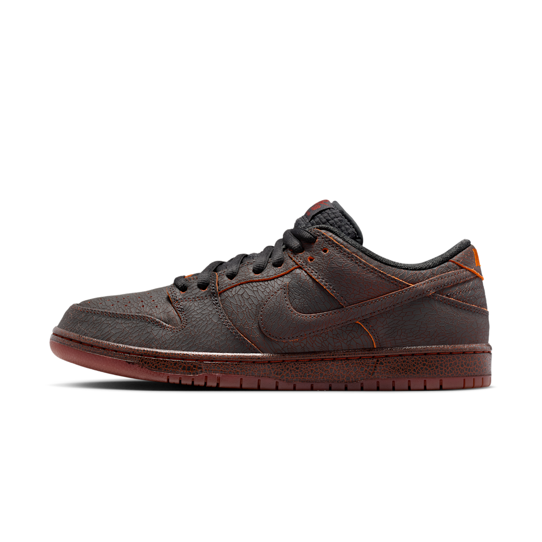 Overkicks - Nike Dunk SB Low Krampus (HV1668-001) - vista lateral