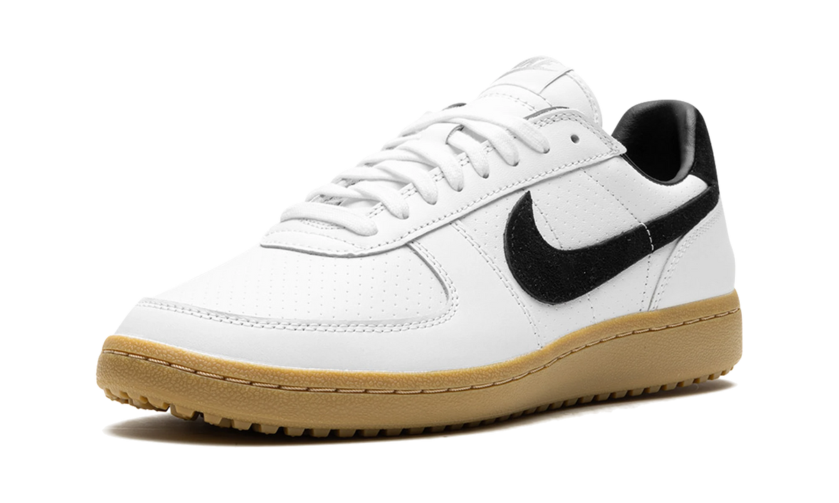 Overkicks - Nike Field General 82 SP White Black Gum (HF5603-101) - detalle suela