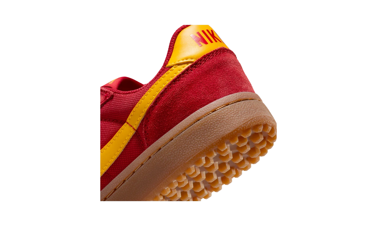 Overkicks - Nike Field General Gym Red Gum Medium Brown Team Gold (GS) (IF0465-602) - imagen 8