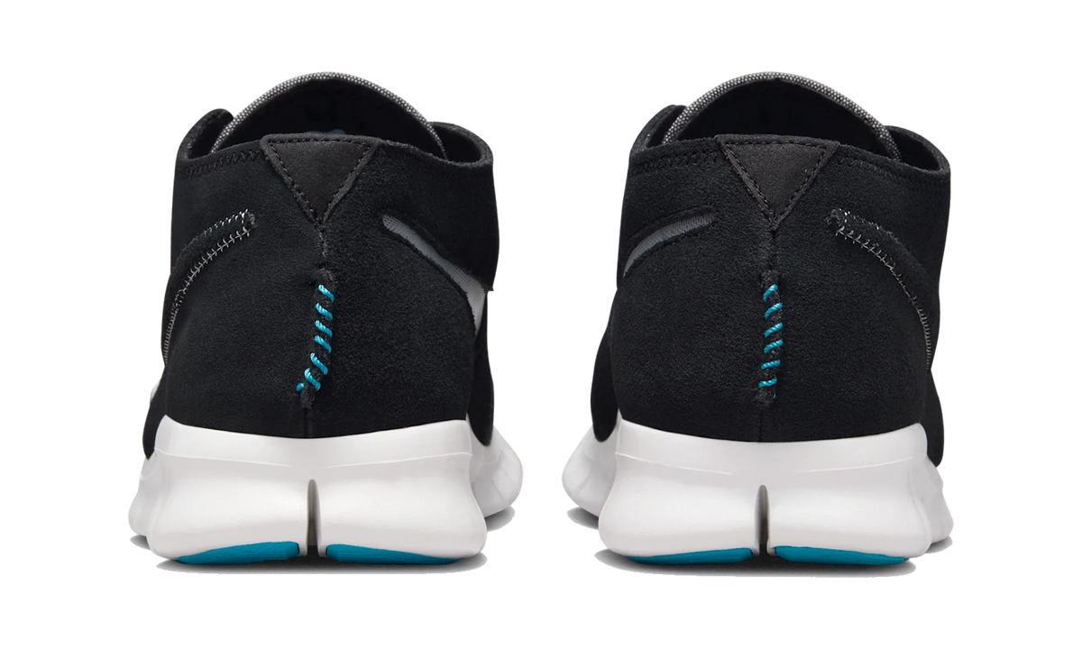 Overkicks - Nike Free Forward Moc 2 N7 (2025) (IB8163-010) - detalle talon