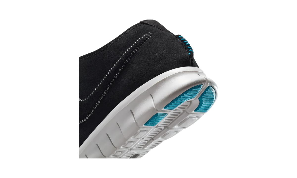 Overkicks - Nike Free Forward Moc 2 N7 (2025) (IB8163-010) - detalle