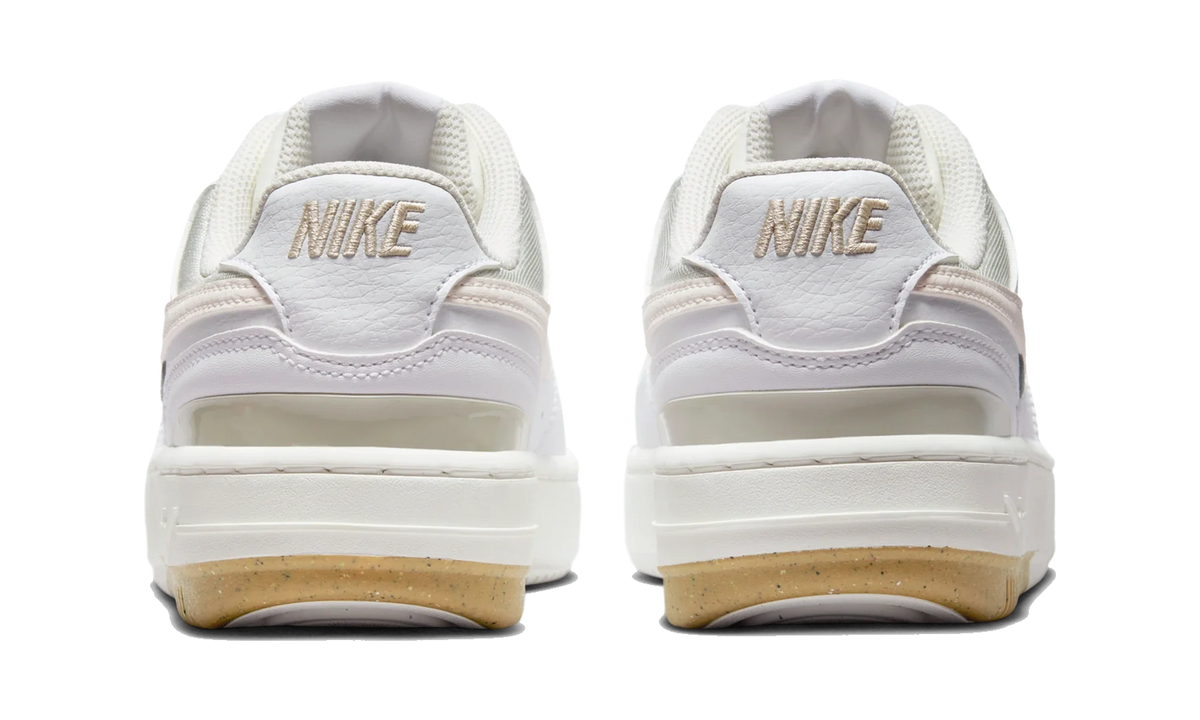 Overkicks - Nike Gamma Force White Light Bone (Womens) (DX9176-103) - detalle