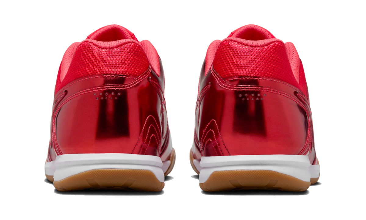 Overkicks - Nike Gato LV8 Light Crimson Gum (IB3566-600) - detalle talón