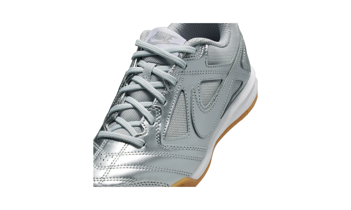 Overkicks - Nike Gato LV8 Metallic Silver White Gum Light Brown (GS) (II7084-001) - imagen 7