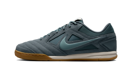 Overkicks - Nike Gato Pavement Grey Gum (HQ6020-004) - vista lateral