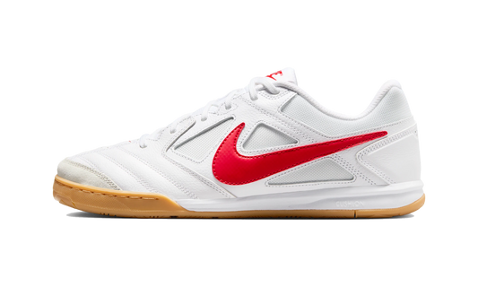 Overkicks - Nike Gato White University Red Gum (HQ6019-102) - vista lateral