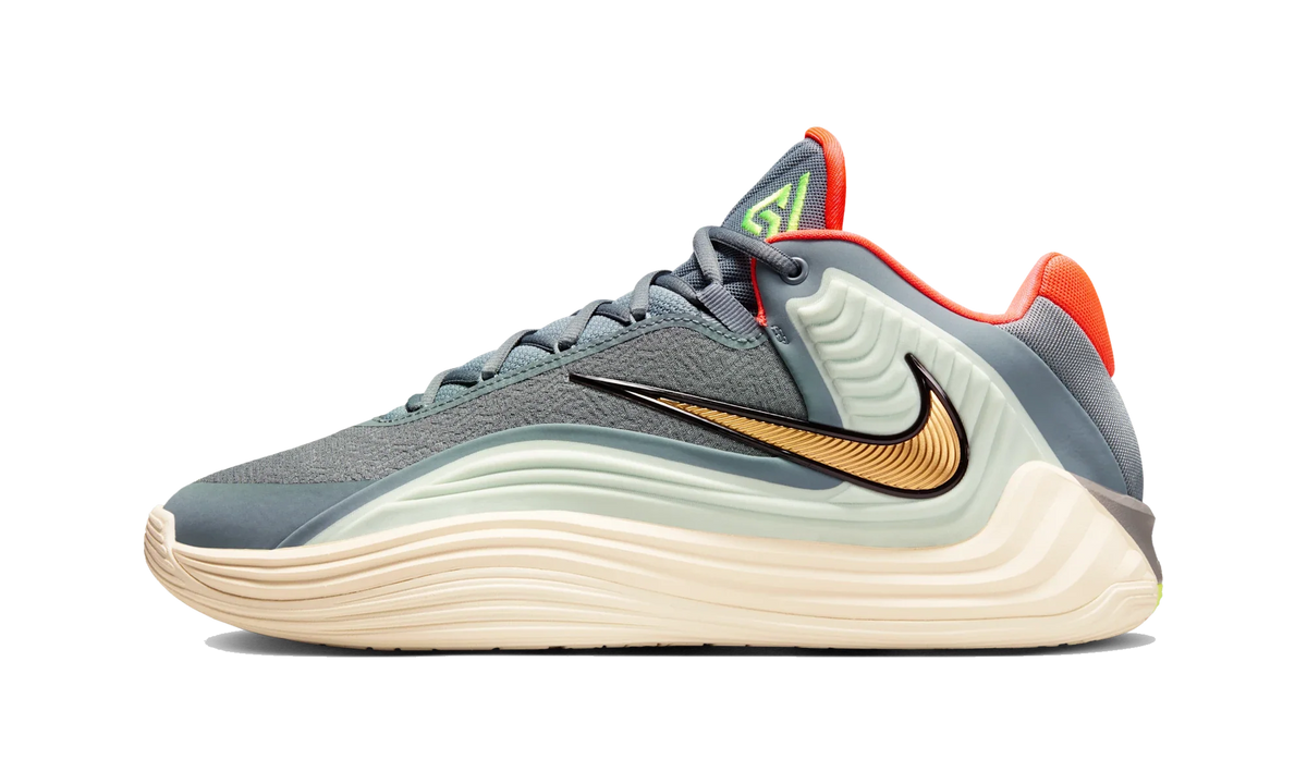 Overkicks - Nike Giannis Freak 7 Deception (HF3450-008 / HF3451-008) - vista lateral