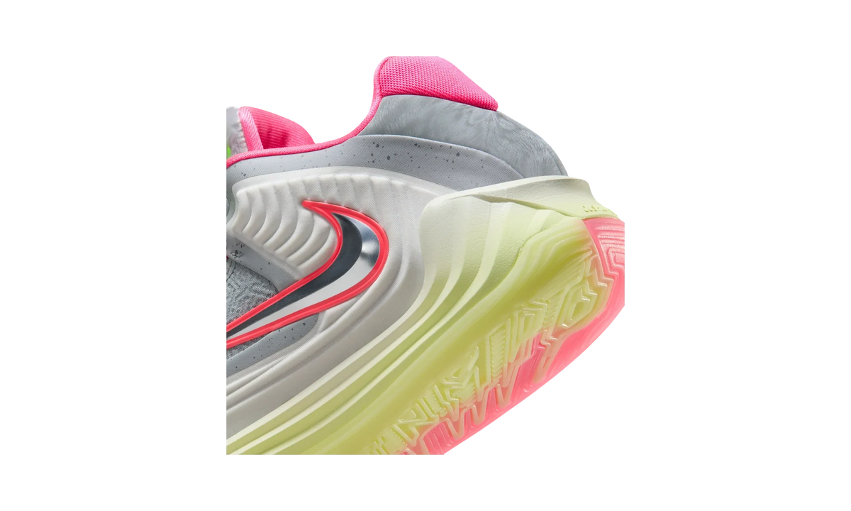 Overkicks - Nike Giannis Freak 7 Shapeshift (IM5839-001 / IM5840-001) - detalle