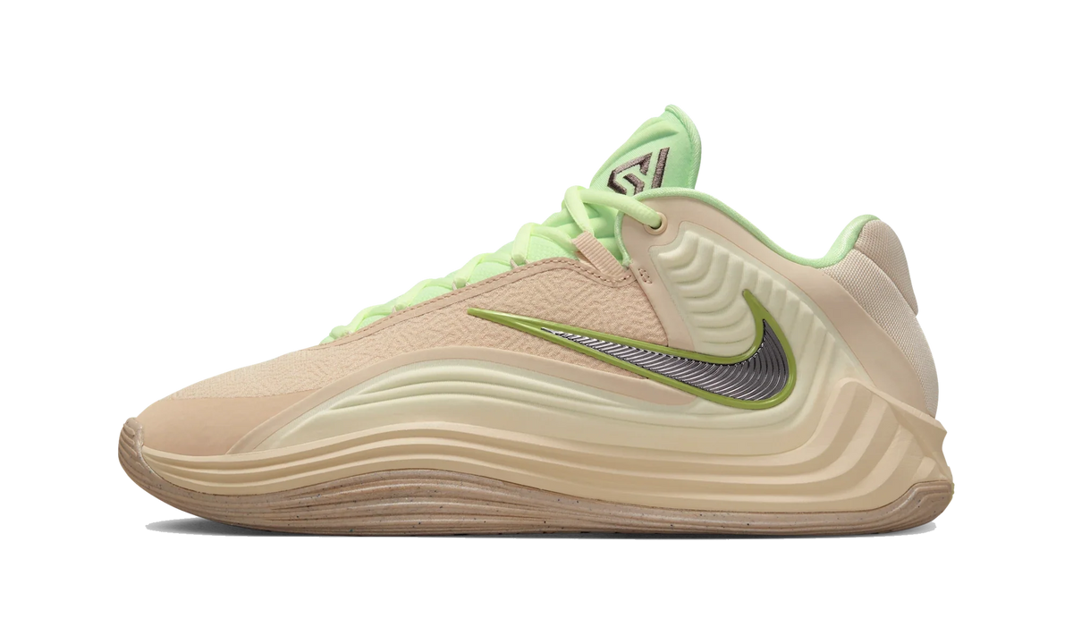 Overkicks - Nike Giannis Freak 7 Wolf in Sheeps Clothing (II5250-200 / II5251-200) - vista lateral