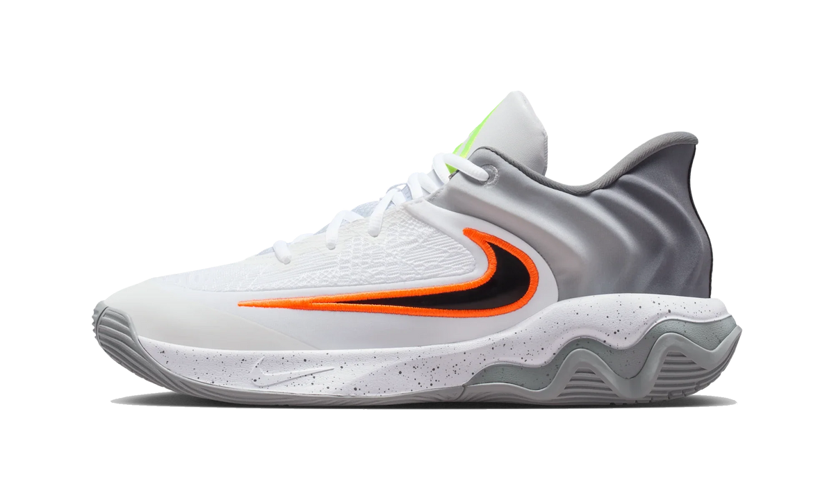Overkicks - Nike Giannis Immortality 4 White Volt Wolf Grey Black (FQ3680-102) - vista lateral