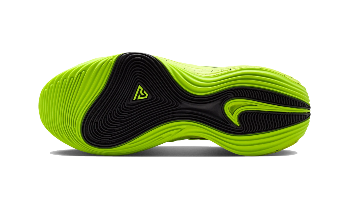 Overkicks - Nike Giannis Immortality 5 Barely Volt Black (IM5130-700) - par completo