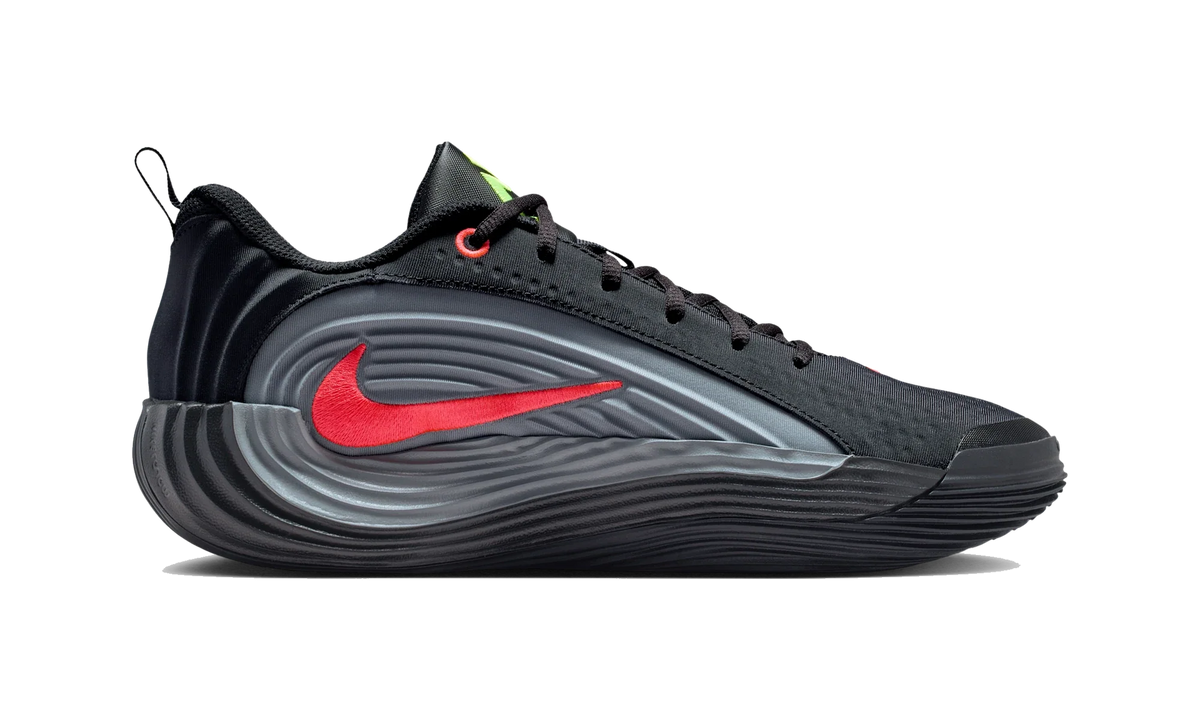 Overkicks - Nike Giannis Immortality 5 Black Volt Bright Crimson (IM5130-001) - detalle suela